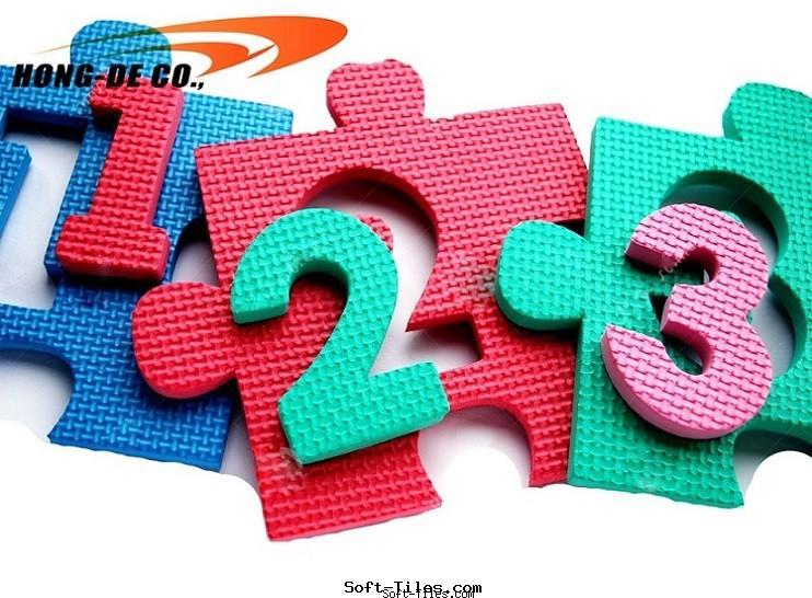 Numbers mat for children playing and learn numbers